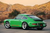 Singer 911
