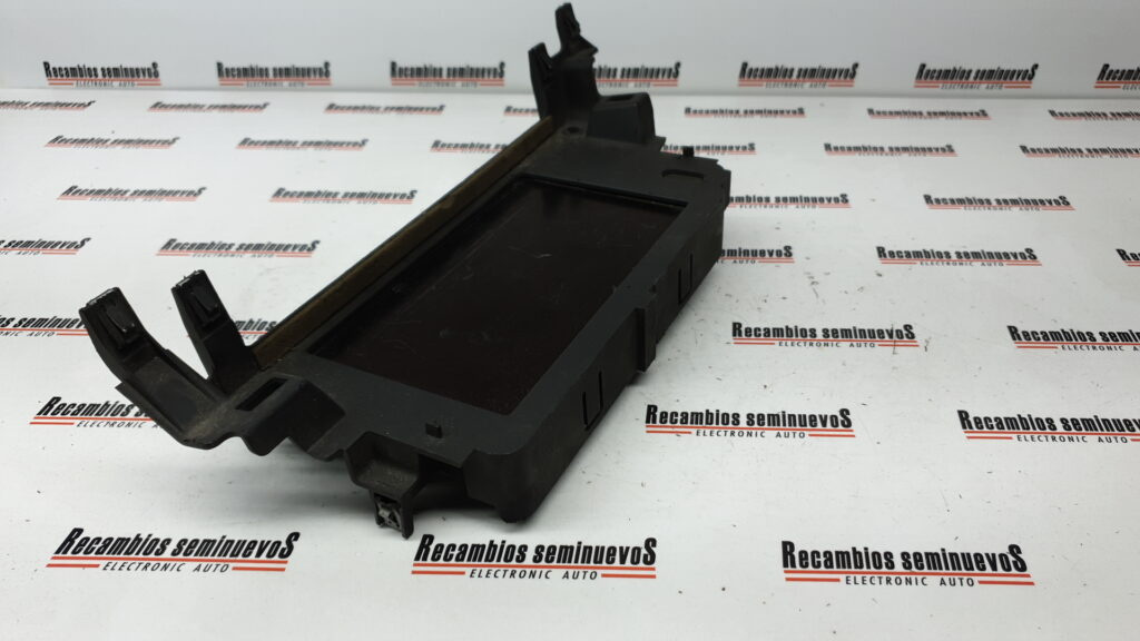 SISTEM AUDIO JOHNSON CONTROLS RENAULT LAGUNA 3 280340005R / 28114293-8C / 28114293 8C / 281142938C280340005R / 28114293-8C / 28114293 8C / 281142938C