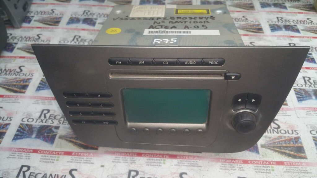 SISTEM AUDIO SEAT TOLEDO 5P1 035 152 1GZ / 5P10351521GZ / 7 644 341 366 / 76443413665P1 035 152 1GZ / 5P10351521GZ / 7 644 341 366 / 7644341366