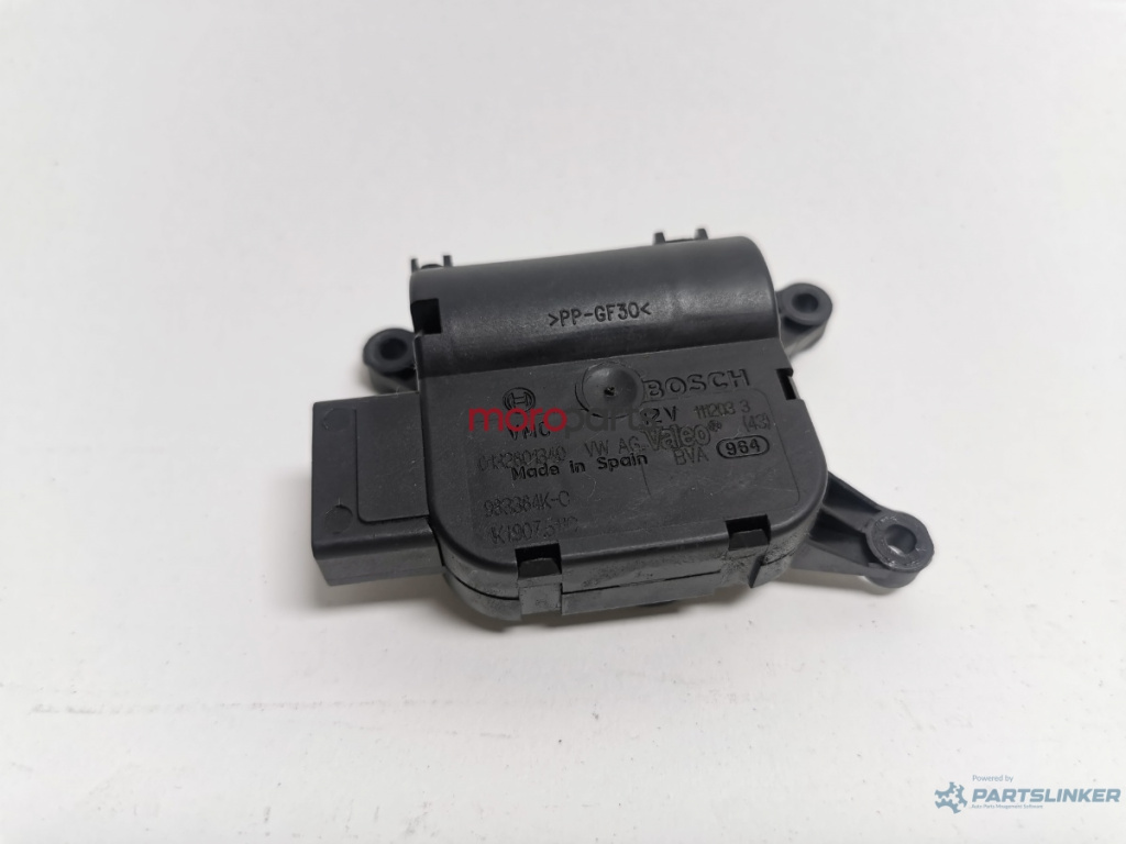 Sistem de climatizare VOLKSWAGEN GOLF V 1K1 2003 - 2009 2.0 TDI 16V BKD VAG 0132801340 1K1907511C