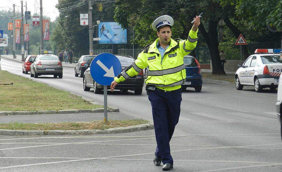 Sistem electronic de plata a amenzilor si 15 zile pentru plata jumatatii de amenda