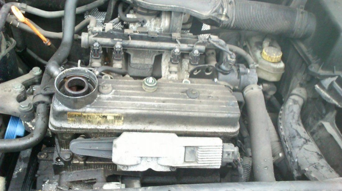 skoda fabia hatchback an 2001 motor 1.4mpi tip AQW