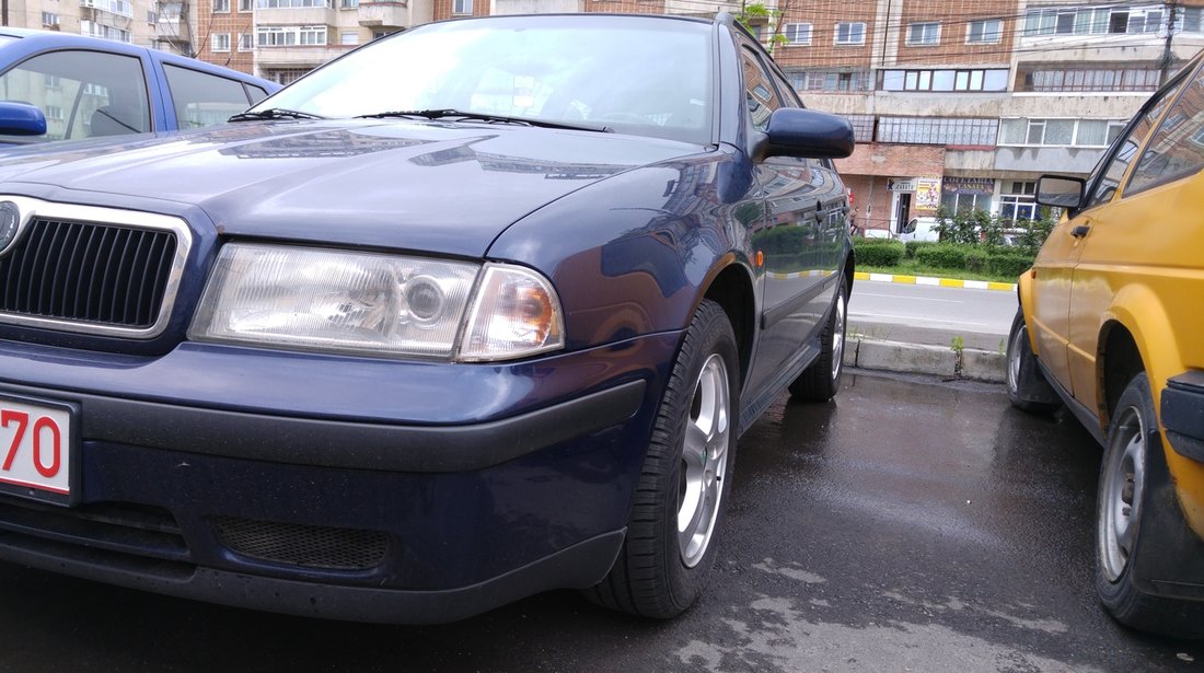 Skoda Octavia 1.6 2000