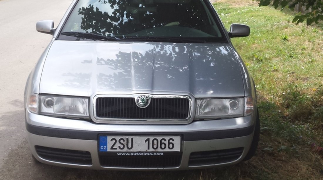 Skoda Octavia 1.6  74cp 1998