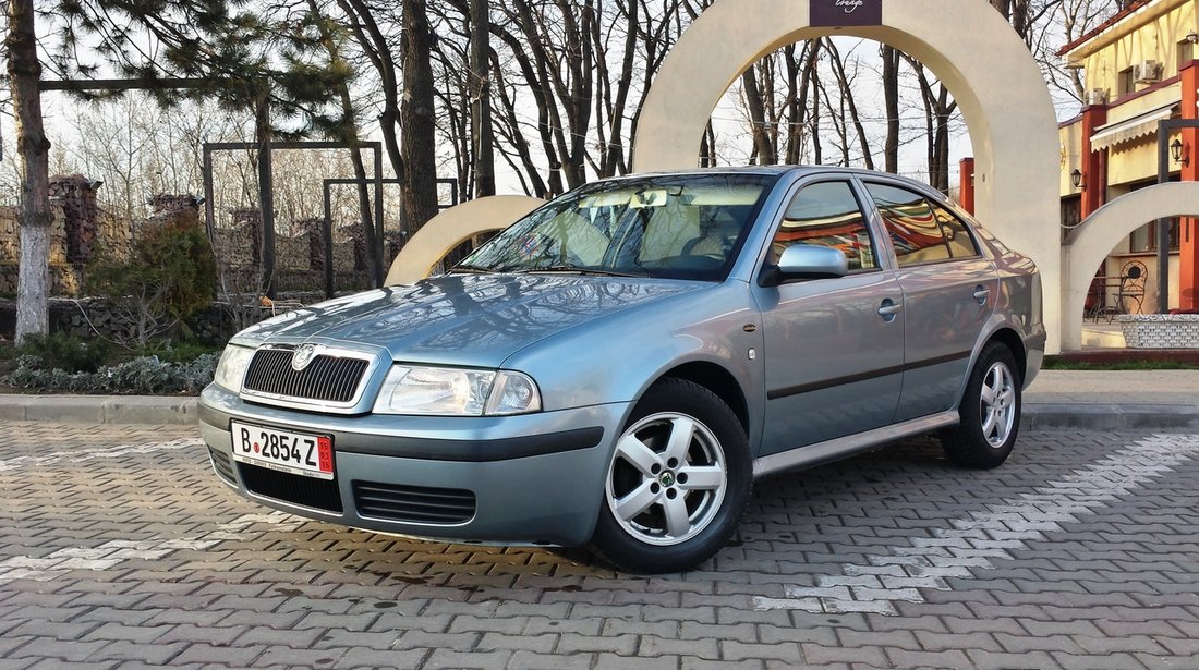 Skoda Octavia 1.6 sr 2002