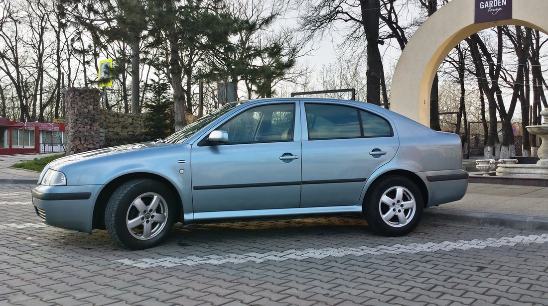 Skoda Octavia 1.6 sr 2002