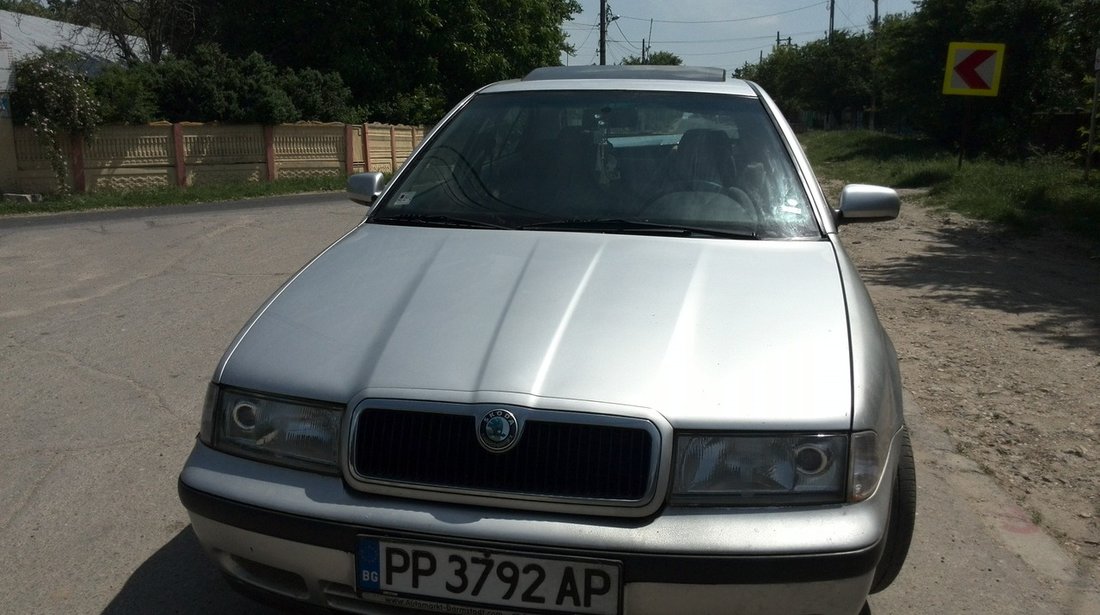 Skoda Octavia AGU 2000