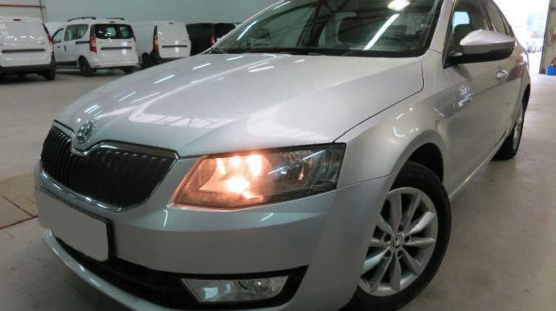 Skoda Octavia Ambition 1.6 TDI 105 CP M5 Start&Stop 2013