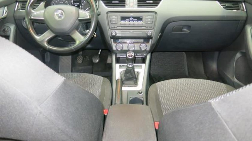 Skoda Octavia Ambition 1.6 TDI 105 CP M5 Start&Stop 2013