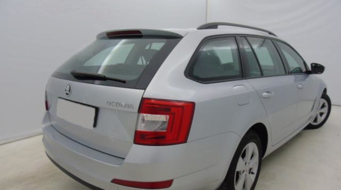 Skoda Octavia Combi 1.6 TDI Elegance 105 CP Start&Stop 2013