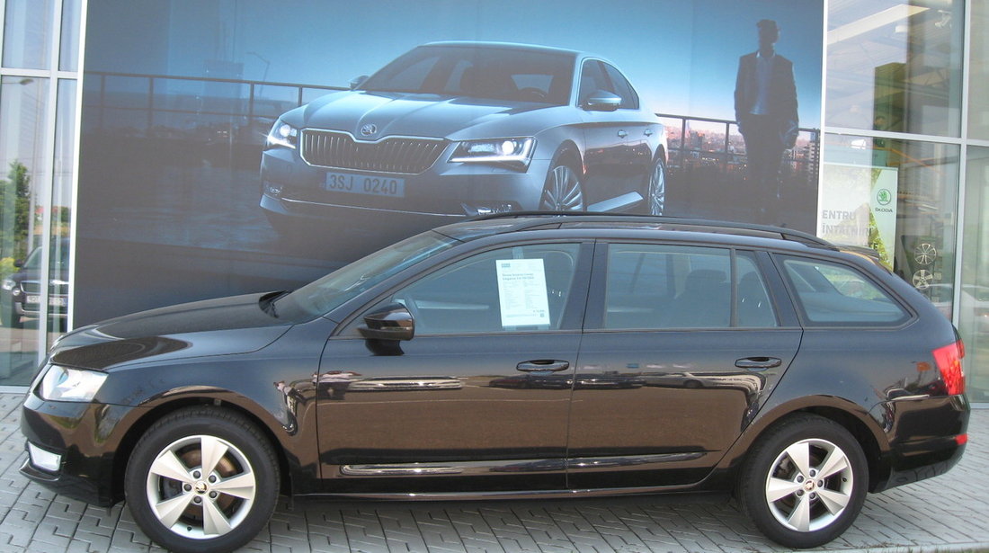 Skoda Octavia Combi Elegance 2.0TDI CR DSG