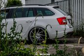 Skoda Octavia cu jante pe 20 inch