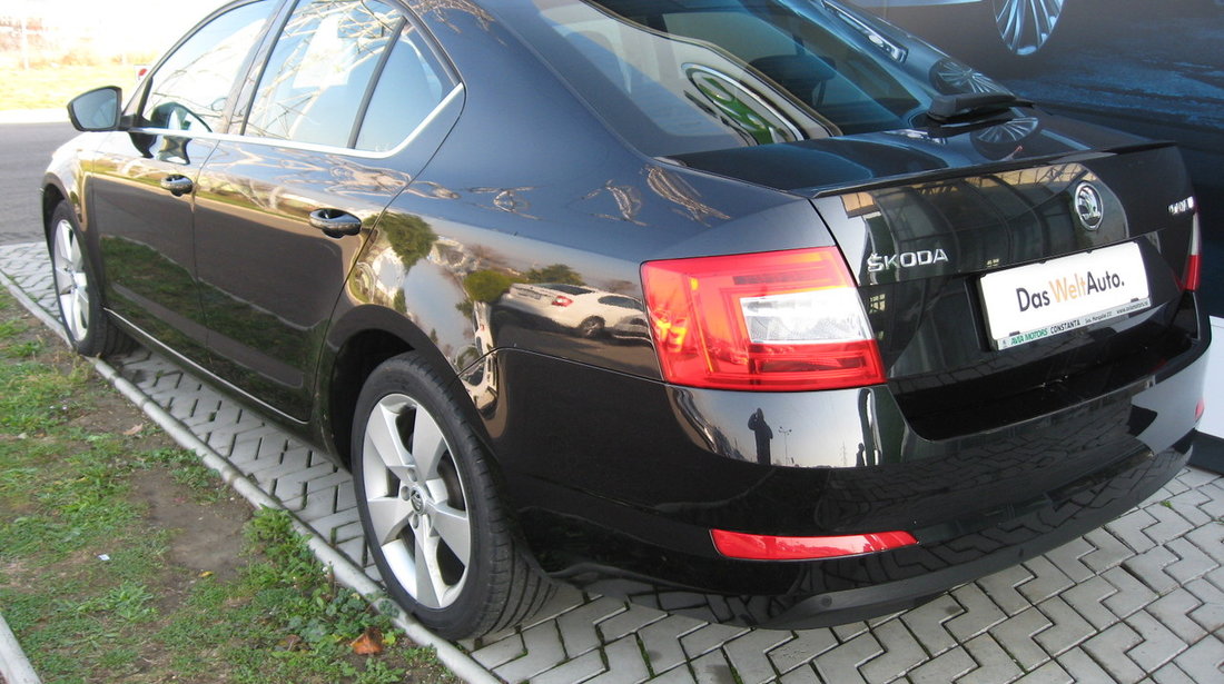 Skoda Octavia Elegance 1.6TDI DSG