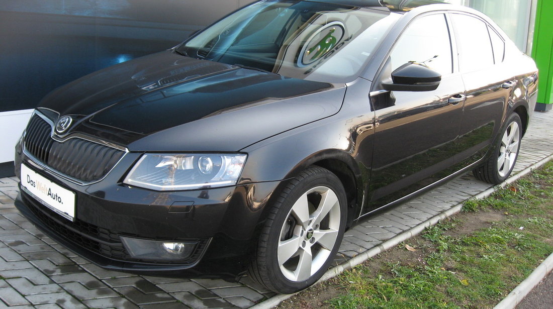 Skoda Octavia Elegance 1.6TDI DSG