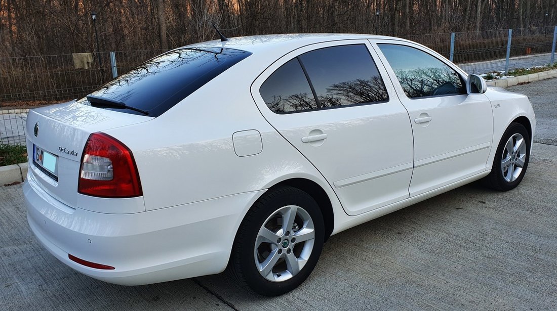 Skoda Octavia full options km reali carte service fab. 2011