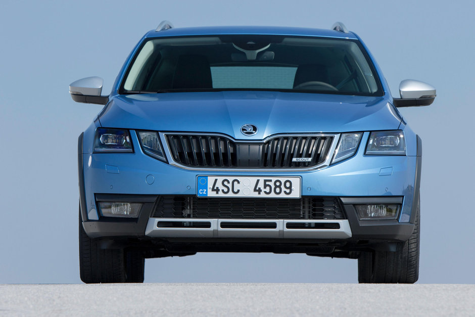 Skoda Octavia Scout - Galerie Foto