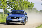 Skoda Octavia Scout - Galerie Foto