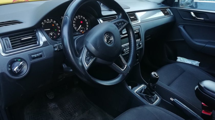Skoda Rapid 1.6 TDI 2015