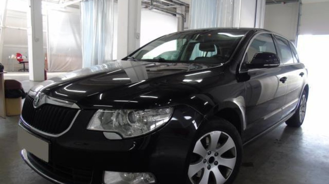 Skoda Superb Ambition 2.0 TDI PD DPF 140 CP 2012