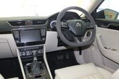 Skoda Superb cu 560 CP de vanzare