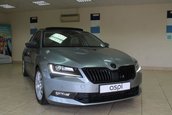 Skoda Superb cu 560 CP de vanzare