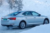 Skoda Superb Facelift - Galerie foto spion