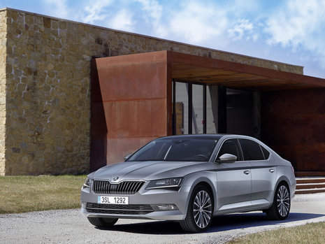 Skoda Superb - Galerie Foto