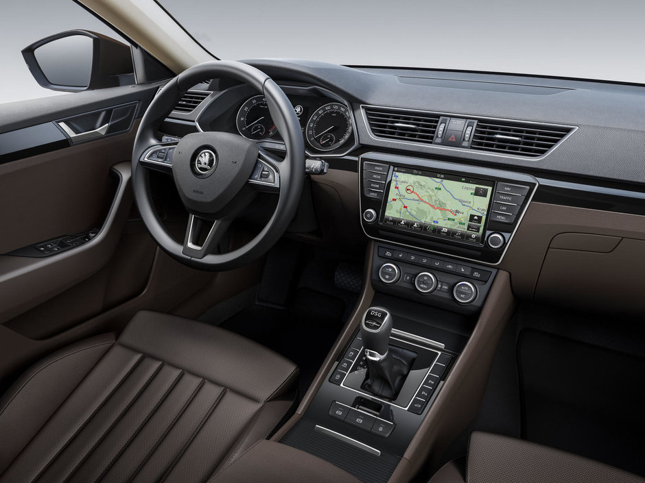 Skoda Superb - Galerie Foto