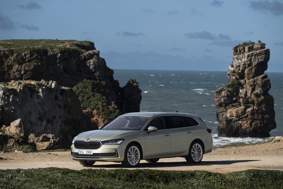 Skoda Superb - Galerie foto