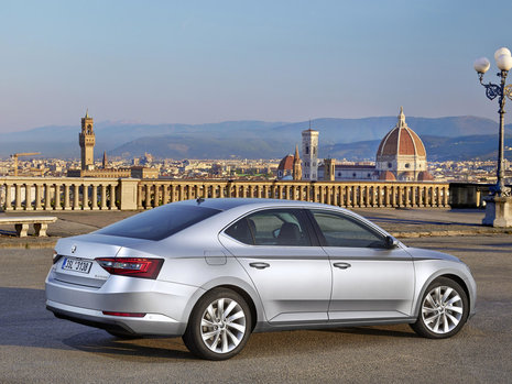 Skoda Superb - Galerie Foto