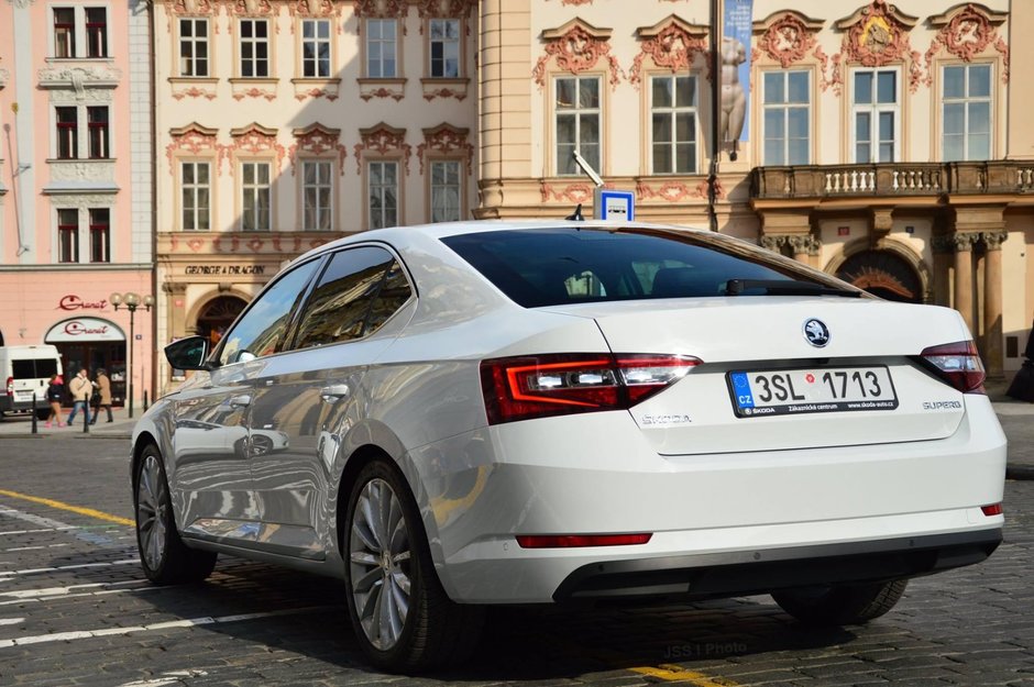 Skoda Superb - Poze Reale