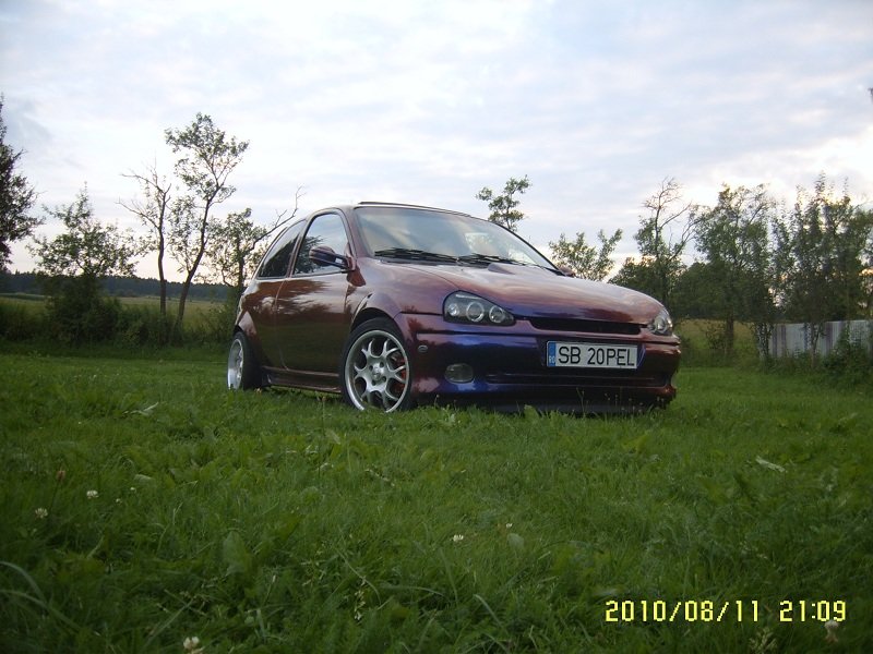 Sleepless in Sibiu - Opel Corsa cameleonizat Sleepless in Sibiu - Opel Corsa cameleonizat