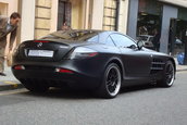 SLR722 Edition vopsit in negru mat