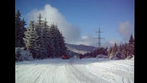 Snow Drift Cross VS Car