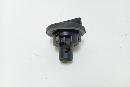 Soclu bec stanga / dreapta 15938301 Opel Astra H [2004 - 2007]