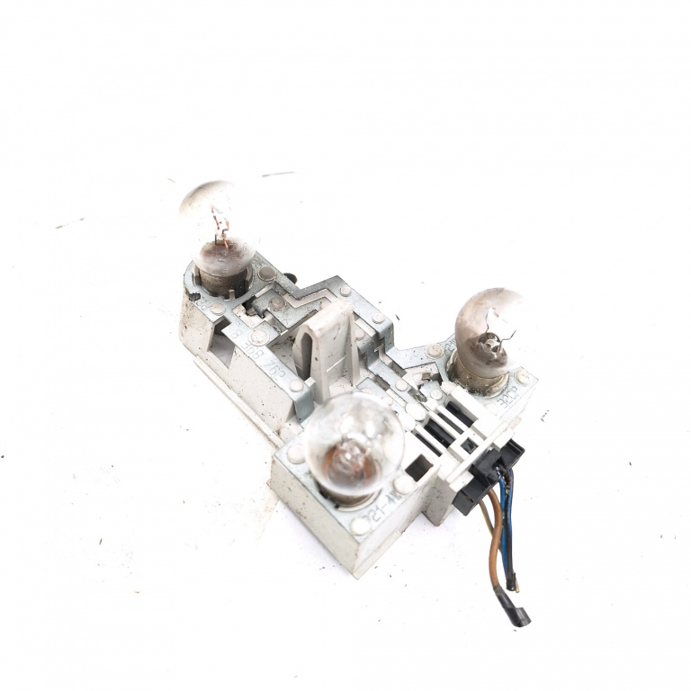 Soclu Bec / Suport Becuri BMW 3 (E46) 1998 - 2007 8368762, 9368762