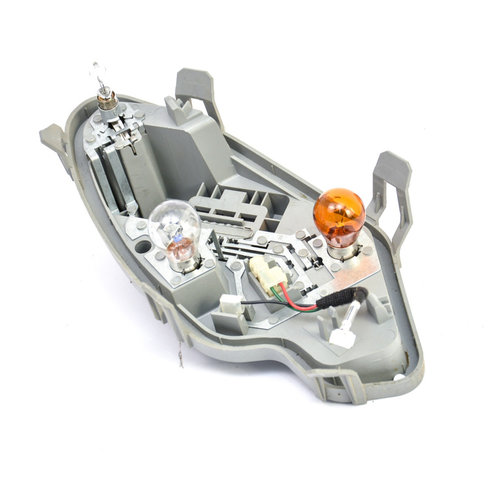 Soclu Bec / Suport Becuri Peugeot 508 2010-2023 2.0 Hdi Hybrid4 Awc Rhc (Dw10Cted4) Motorina 220-172...