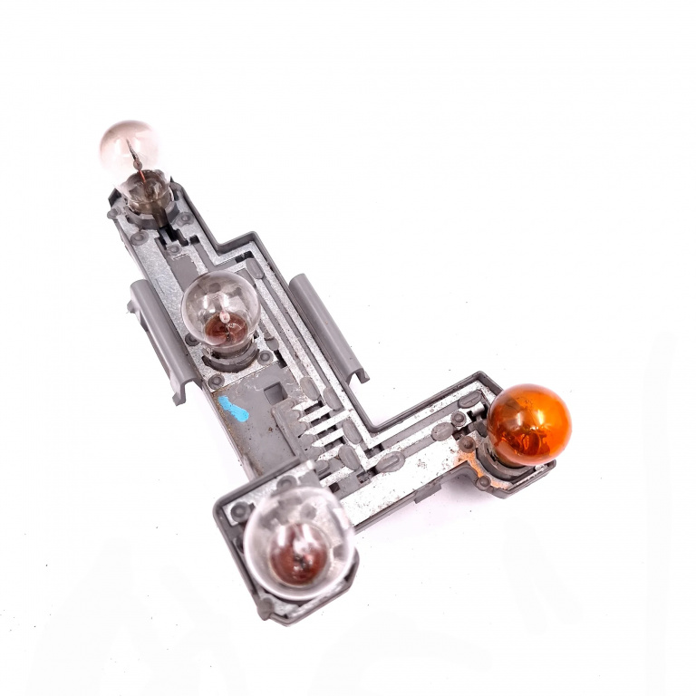 Soclu Bec / Suport Becuri Vw Golf 5 2003