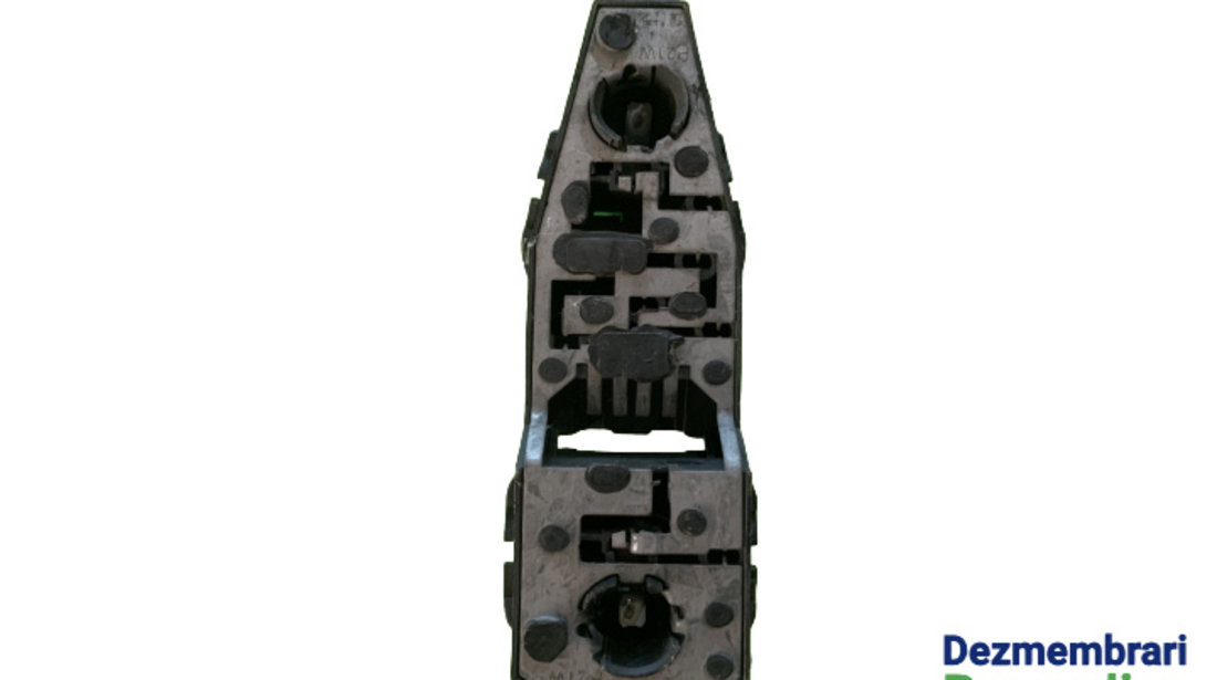 Soclu becuri lampa stop Cod: 7M0945259 Ford Galaxy [1995 - 2000] Minivan 5-usi 2.0 MT (115 hp) (WGR)