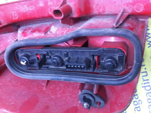 Soclu becuri lampa stop dreapta Peugeot 306 [facelift] [1997 - 2002] wagon 2.0 AT (136 hp) (7E N3 N5...