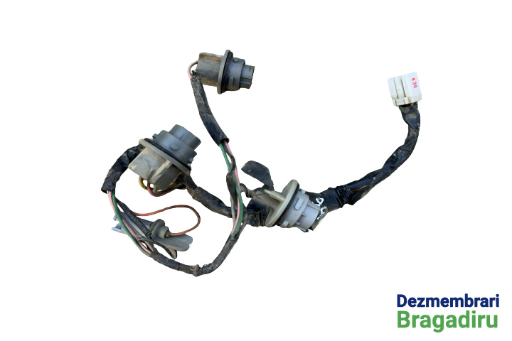 Soclu becuri lampa stop pe aripa dreapta Hyundai i30 FD [2007 - 2010] Hatchback 1.6 CRDi MT (116 hp) Cod motor D4FB