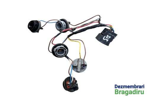 Soclu becuri lampa stop pe aripa dreapta Land Rover Discovery 3 [2004 - 2009] SUV 2.7 TD AT (190 hp)...
