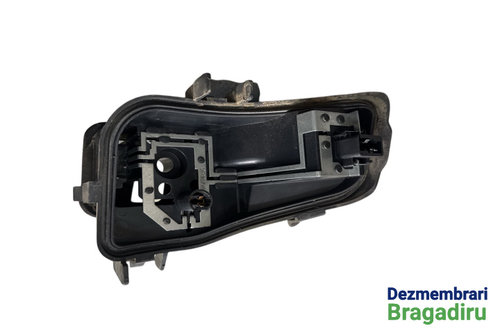 Soclu becuri lampa stop pe aripa stanga Cod: 5K0945257 5K0945257 Volkswagen VW Golf 6 [2008 - 2015] ...