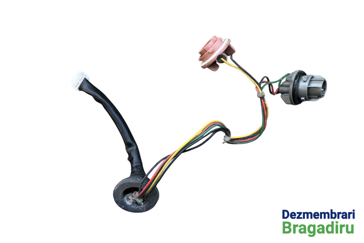 Soclu becuri lampa stop pe aripa stanga Hyundai i20 2 (GB) [2014 - 2020] Hatchback - 5 usi 1.2 MT (84 hp) Cod motor: G4LA-6