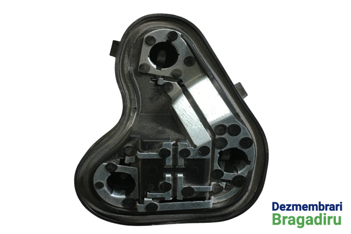 Soclu becuri lampa stop pe aripa stanga Seat Exeo [2009 - 2012] Sedan 2.0 TDI MT (143 hp) Cod motor: CAGA, Cod culoare: LW7X