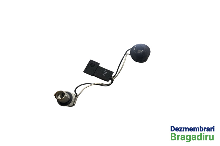 Soclu becuri lampa stop pe haion dreapta Opel Astra J [2009 - 2012] Sports Tourer wagon 1.7 CDTI MT (110 hp) A17DTR