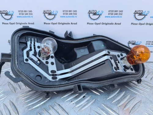 Soclu becuri stop stanga spate Opel Corsa E 2014-2019