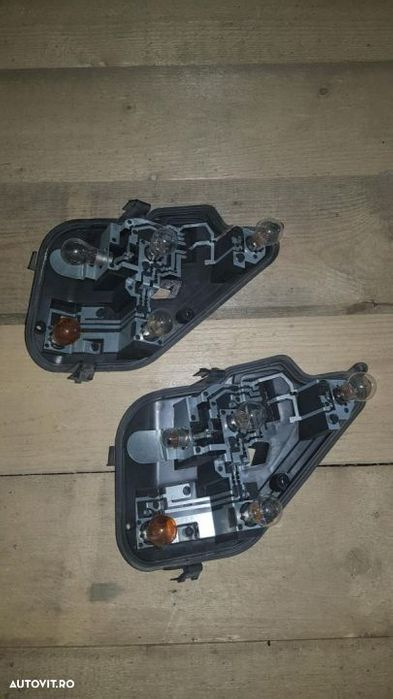 Soclu becuri tripla, lampa, stop dreapta Opel Astra H hatchback