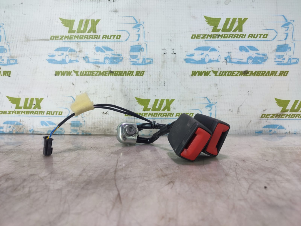 Soclu centura 6v0857739f Skoda Fabia NJ [2014 - 2018] 1.4 tdi CUSB