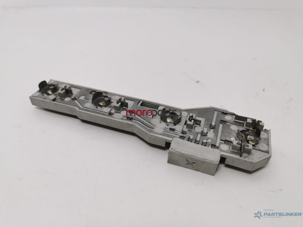 Soclu dreapta Skoda Fabia (6Y5) Kombi 1.4 TDI BNV 2006 OEM 6Y9945258